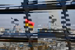 Germany’s €100B State Fund Faces Fierce Debate