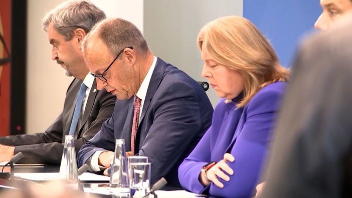 Germany Reform: Bürgergeld to Grundsicherung, But Tiny Savings — Politics