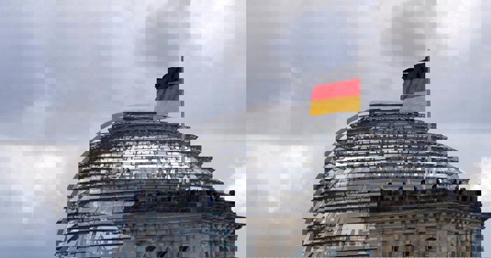 Germany Pledges Swift Energy Aid to Ukraine Ahead of Winter — Politics